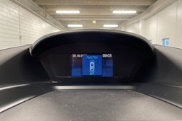 Harmaa Ford Kuga 2015 kuva 17.