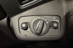 Harmaa Ford Kuga 2015 kuva 20.