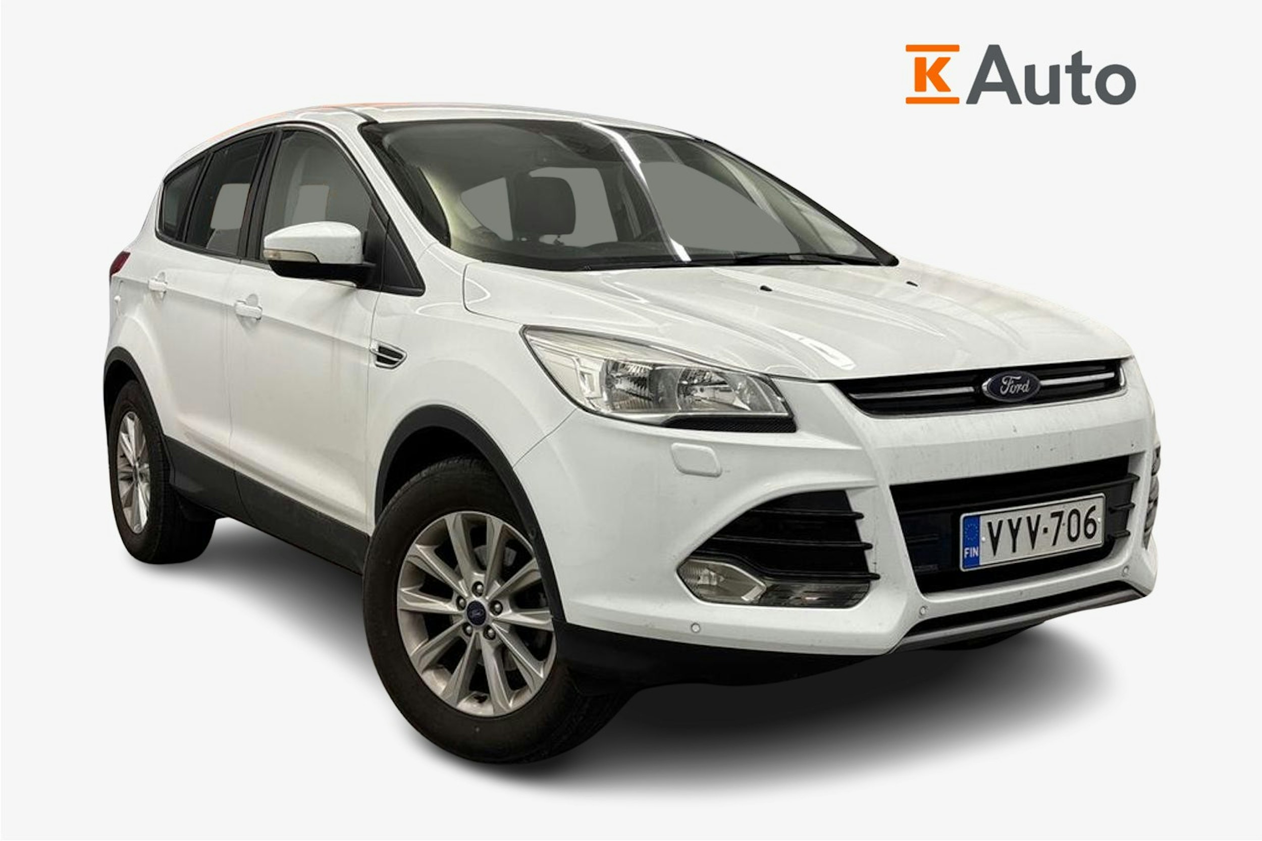valkoinen Ford Kuga 2016 kuva 1.