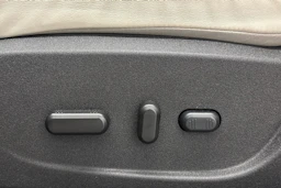 harmaa Ford Kuga 2017 kuva 12.