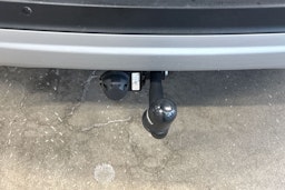 valkoinen Ford Kuga 2017 kuva 16.