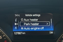 valkoinen Ford Kuga 2017 kuva 21.