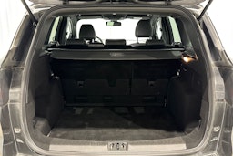 harmaa Ford Kuga 2017 kuva 15.