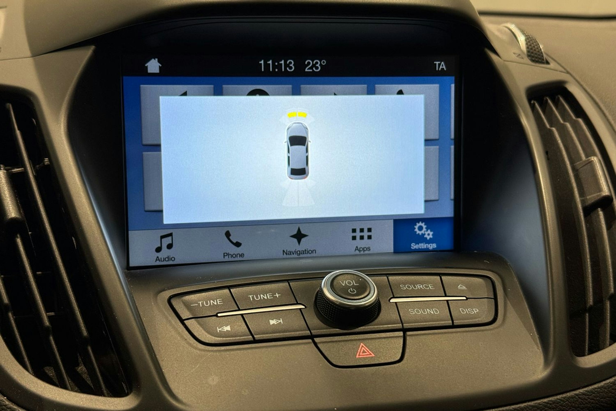 harmaa Ford Kuga 2017 kuva 20.