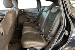 musta Ford Kuga 2018 kuva 10.