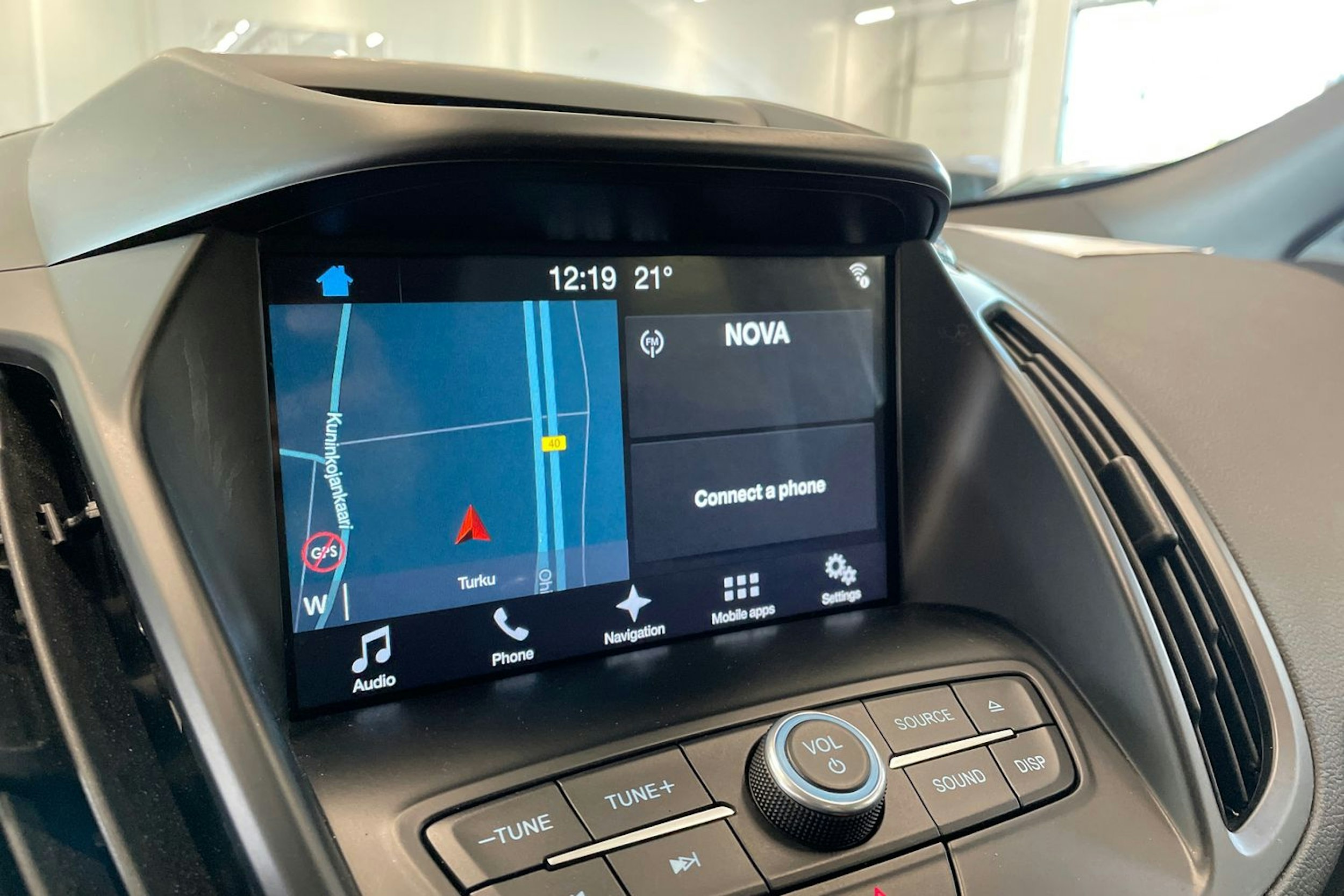 musta Ford Kuga 2018 kuva 17.