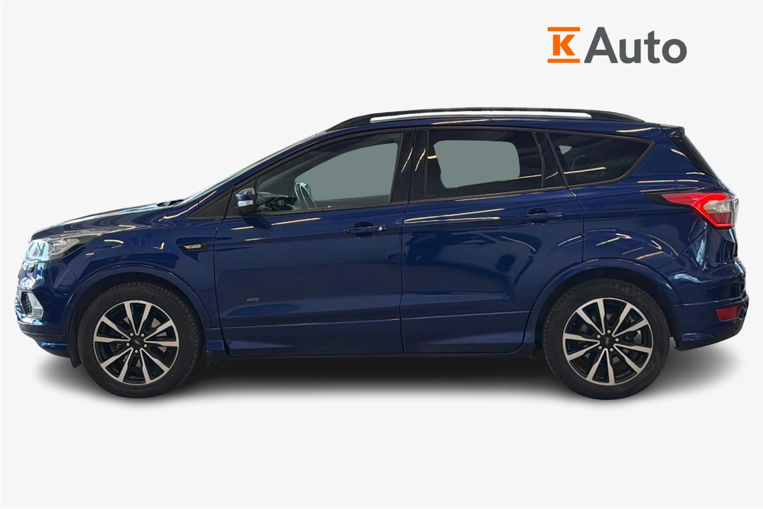 Sininen Ford Kuga 2018 kuva 5.