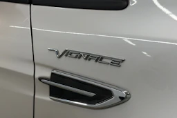valkoinen Ford Kuga 2018 kuva 31.