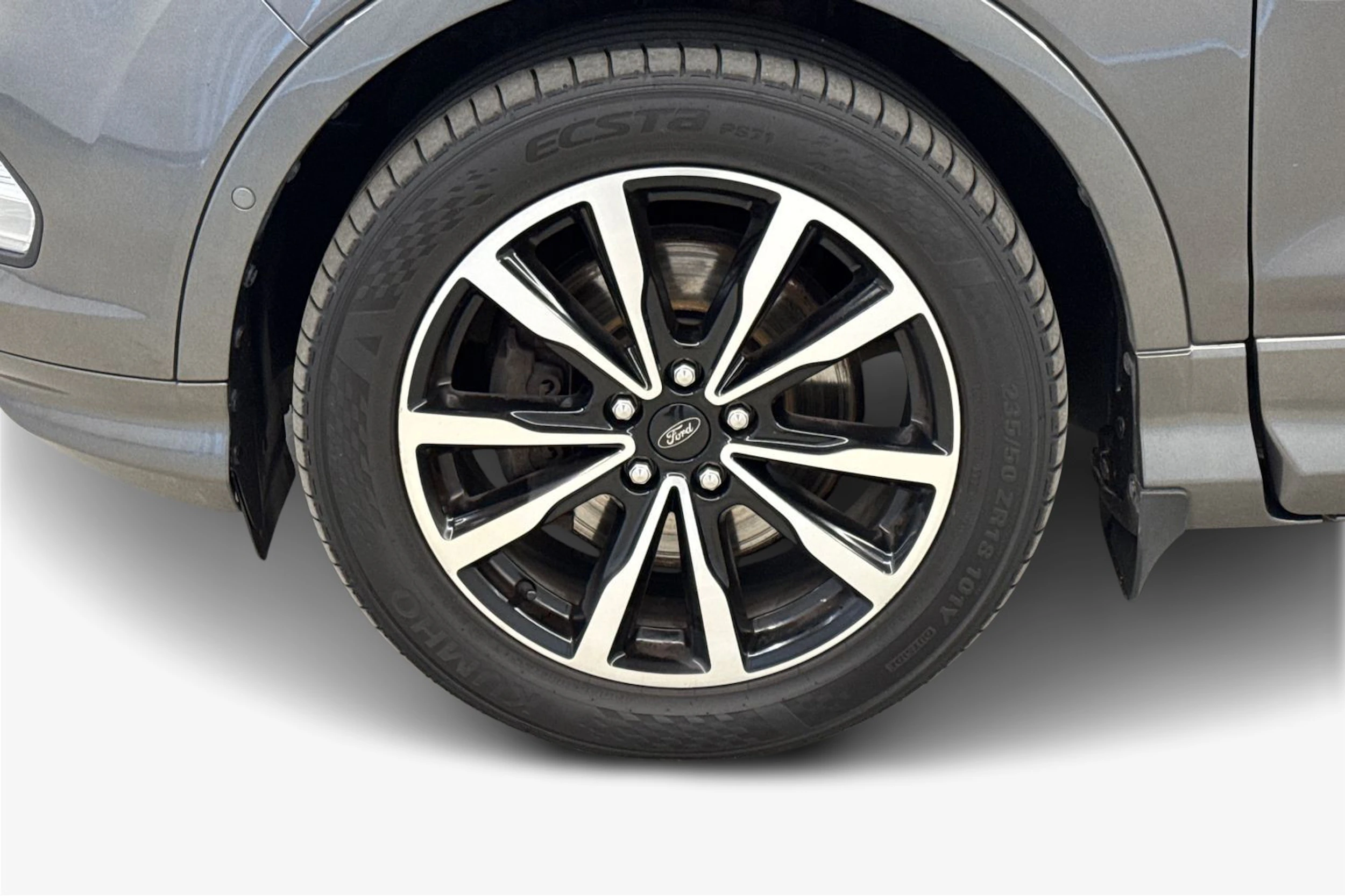 harmaa Ford Kuga 2018 kuva 9.