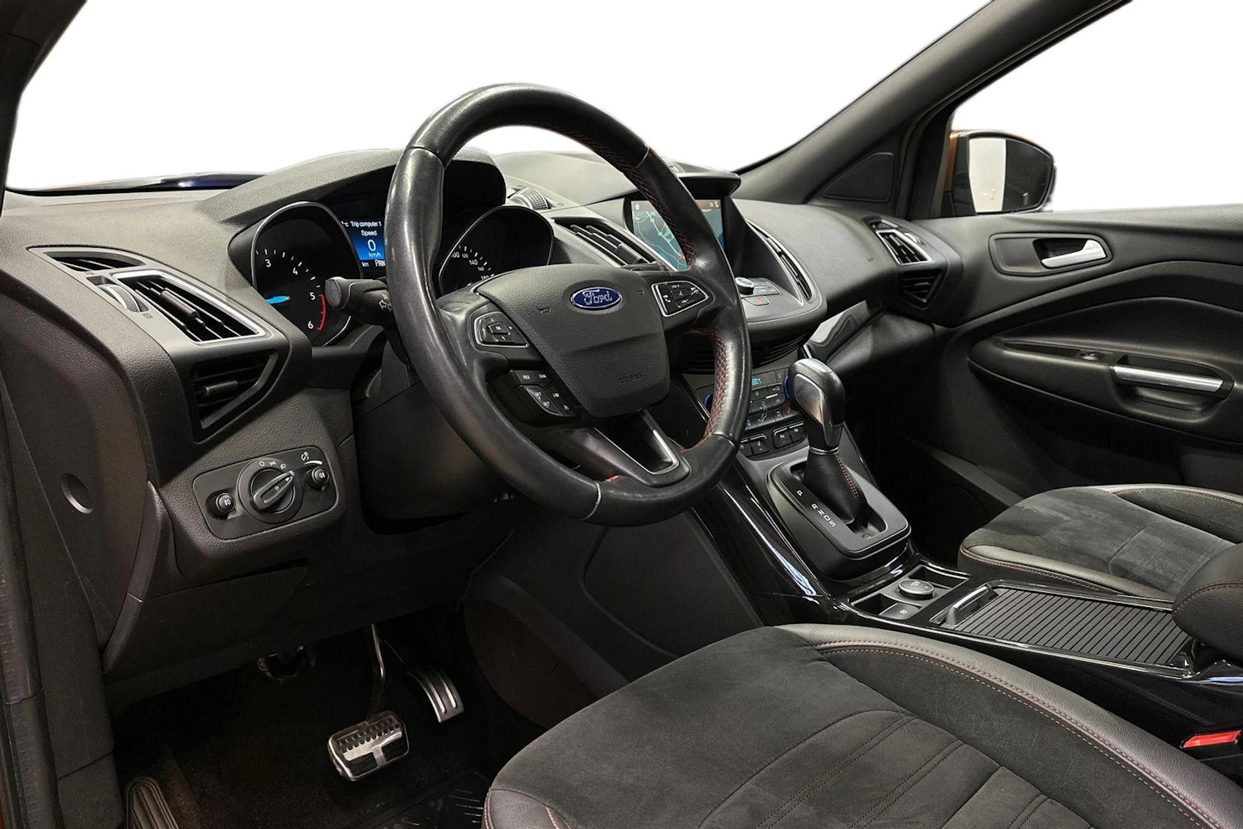 ruskea (beige) Ford Kuga 2018 kuva 7.