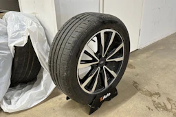 ruskea (beige) Ford Kuga 2018 kuva 13.