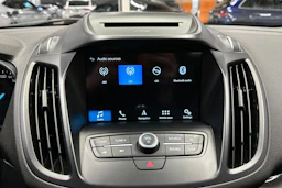 ruskea (beige) Ford Kuga 2018 kuva 18.