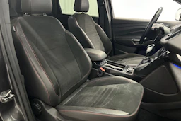 harmaa Ford Kuga 2018 kuva 11.