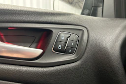 harmaa Ford Kuga 2018 kuva 14.