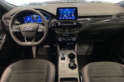 Harmaa Ford Kuga 2020 kuva 9.