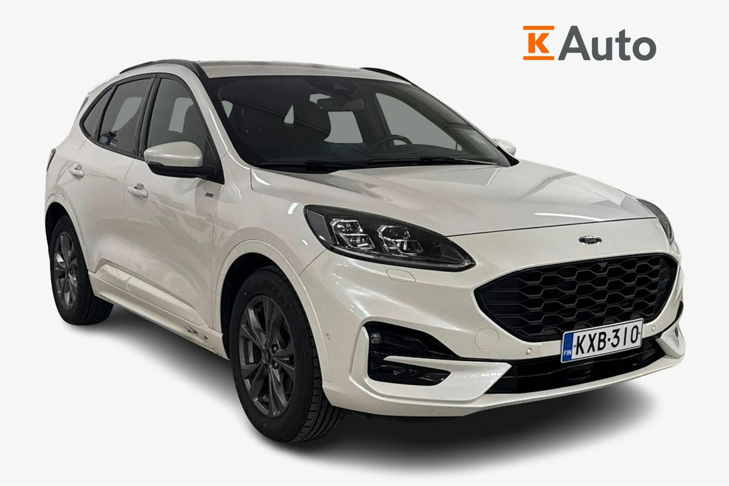 Valkoinen Ford Kuga 2020 kuva 1.