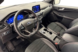 Valkoinen Ford Kuga 2020 kuva 7.