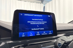 Valkoinen Ford Kuga 2020 kuva 26.
