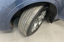 sininen Ford Kuga 2020 kuva 10.