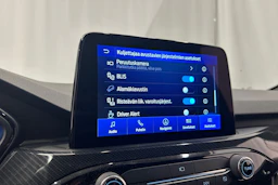 sininen Ford Kuga 2020 kuva 20.