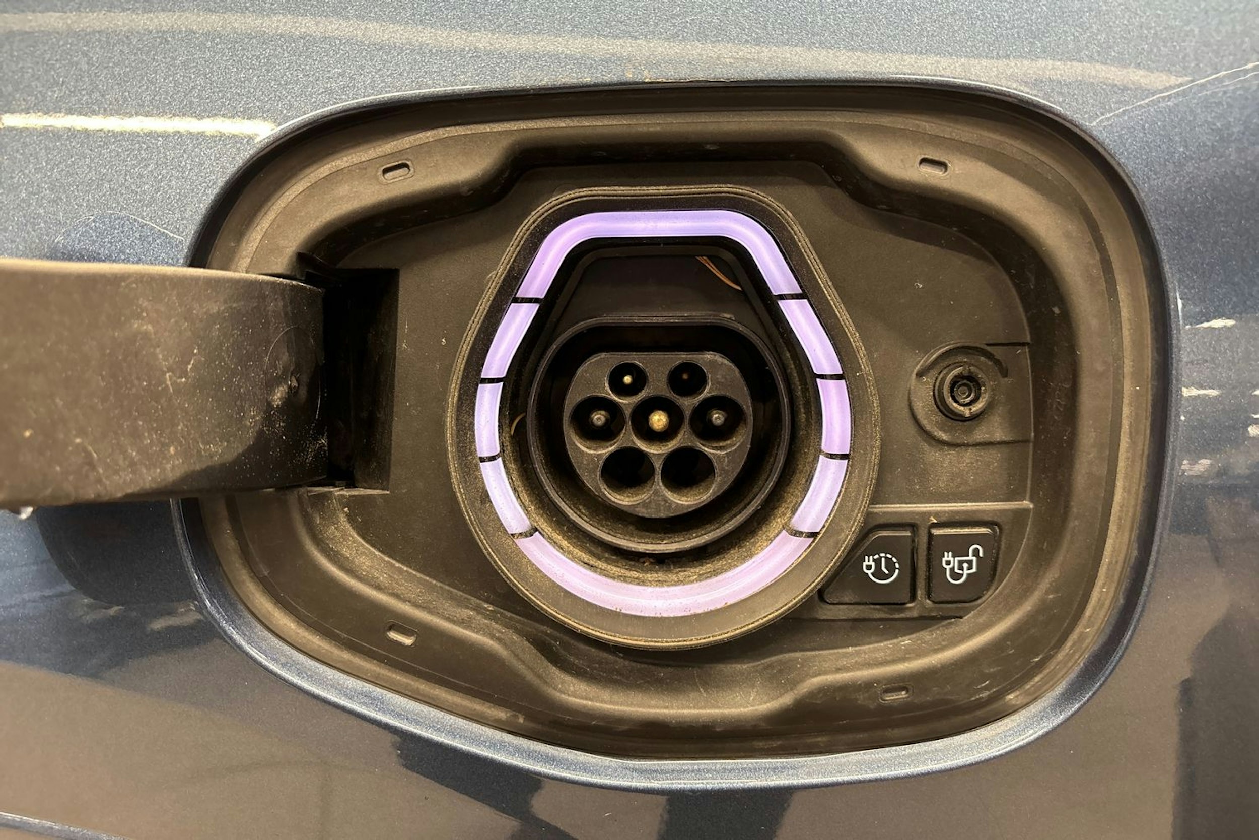 sininen Ford Kuga 2020 kuva 29.