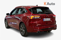 punainen Ford Kuga 2020 kuva 2.