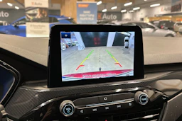punainen Ford Kuga 2020 kuva 20.