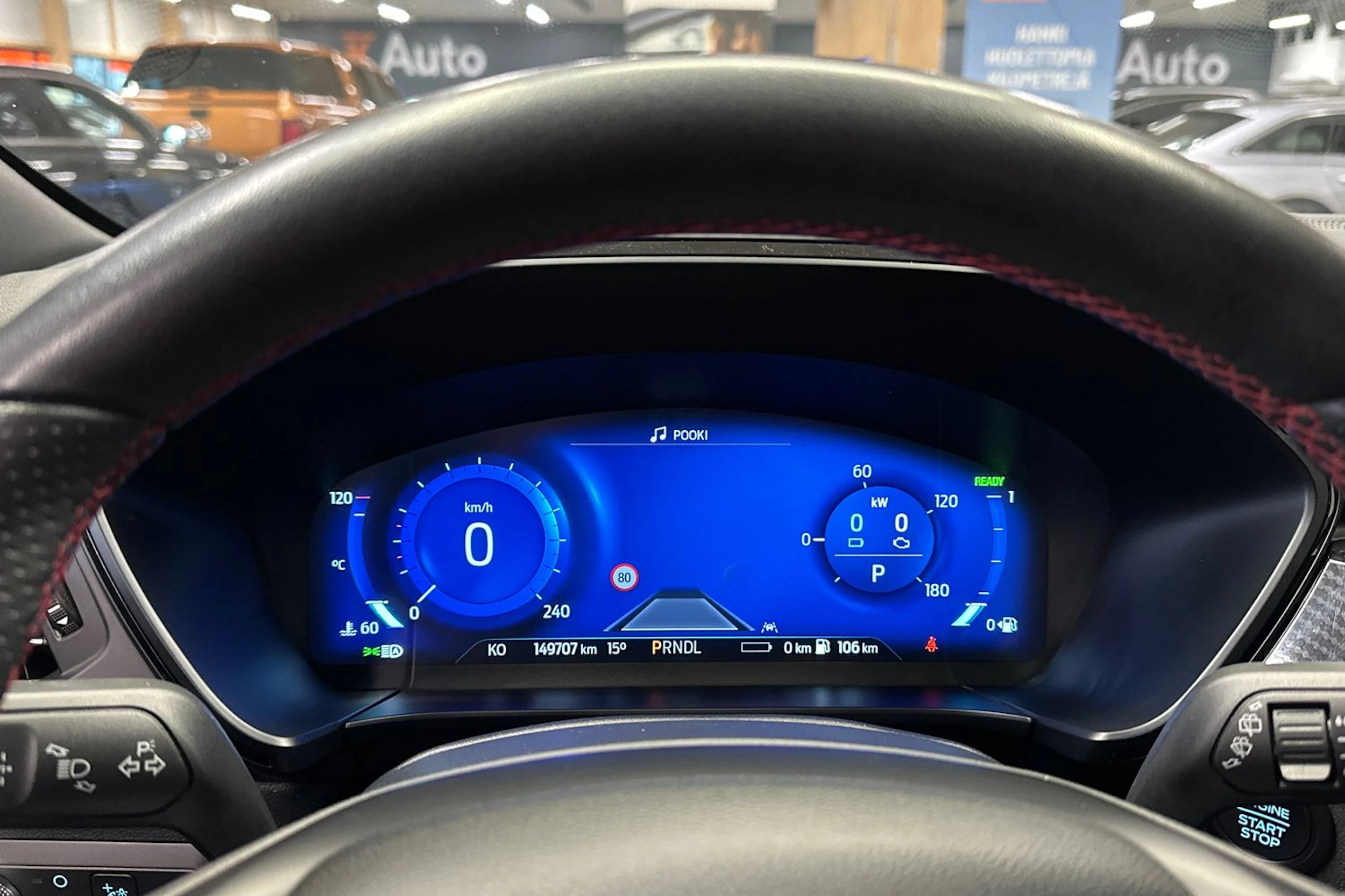 punainen Ford Kuga 2020 kuva 28.