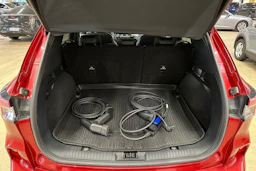 punainen Ford Kuga 2020 kuva 33.