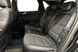 musta Ford Kuga 2021 kuva 10.
