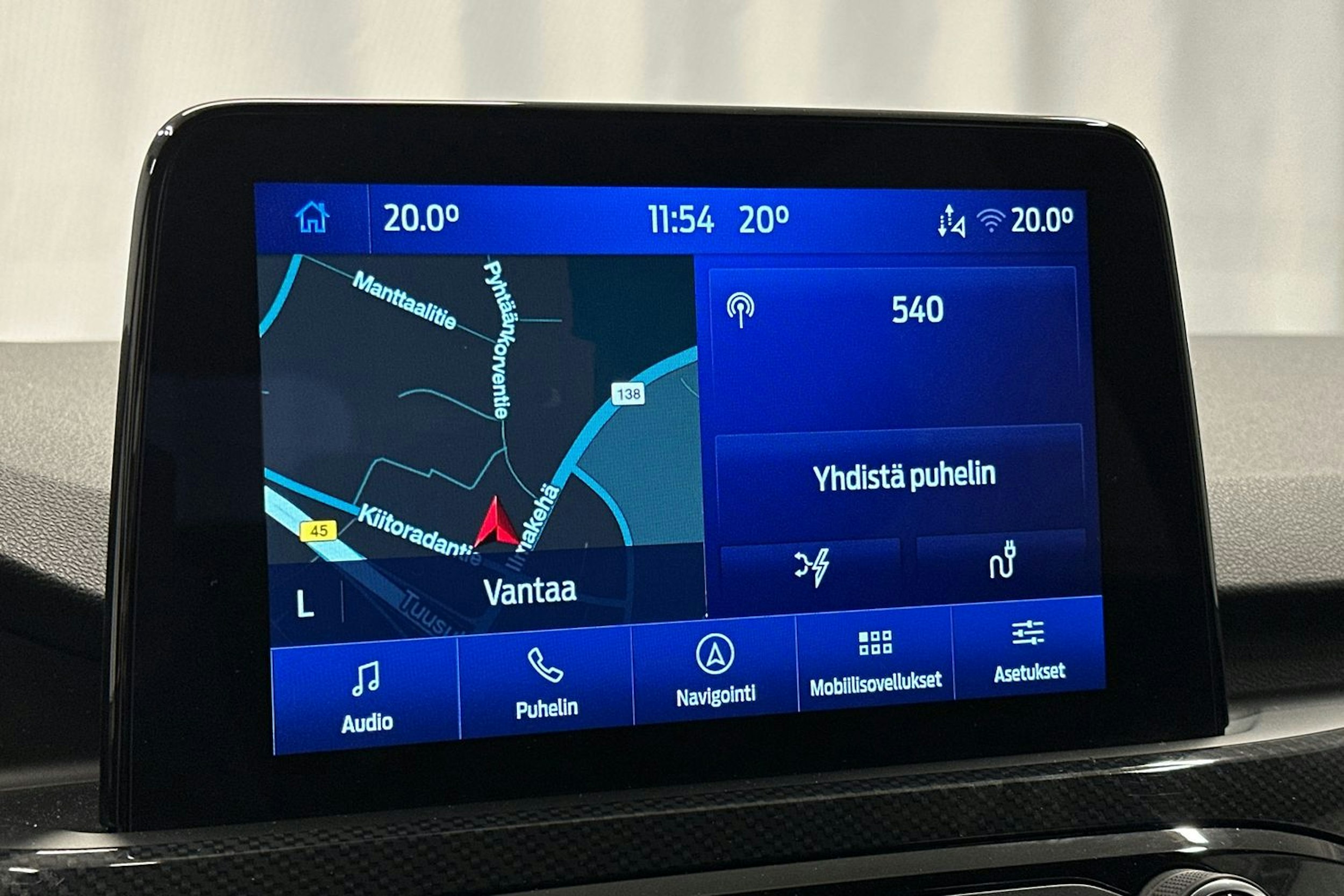 musta Ford Kuga 2021 kuva 20.