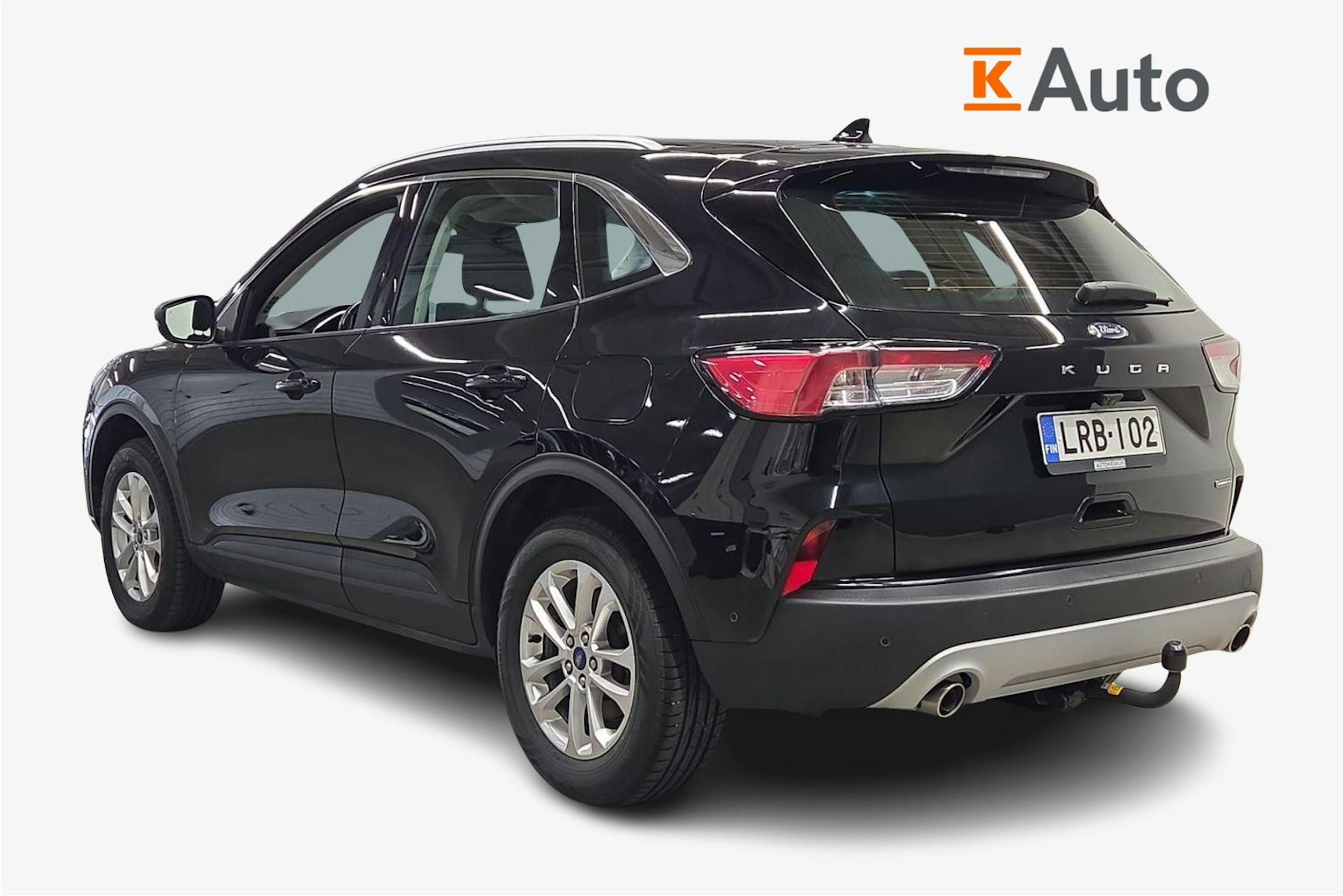 musta Ford Kuga 2021 kuva 2.