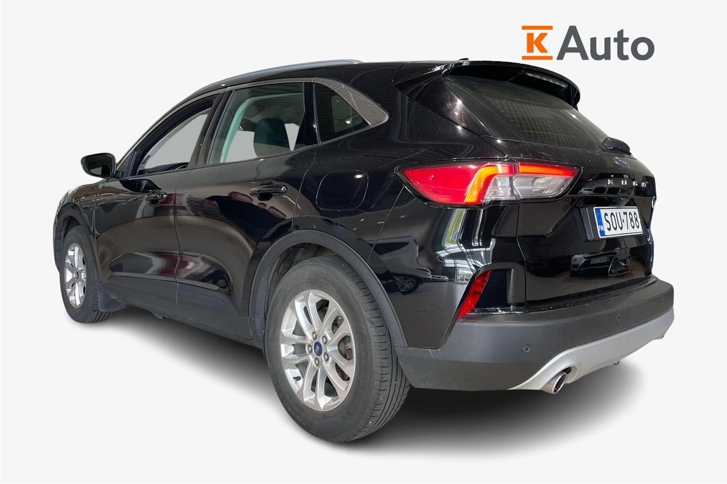 musta Ford Kuga 2021 kuva 2.