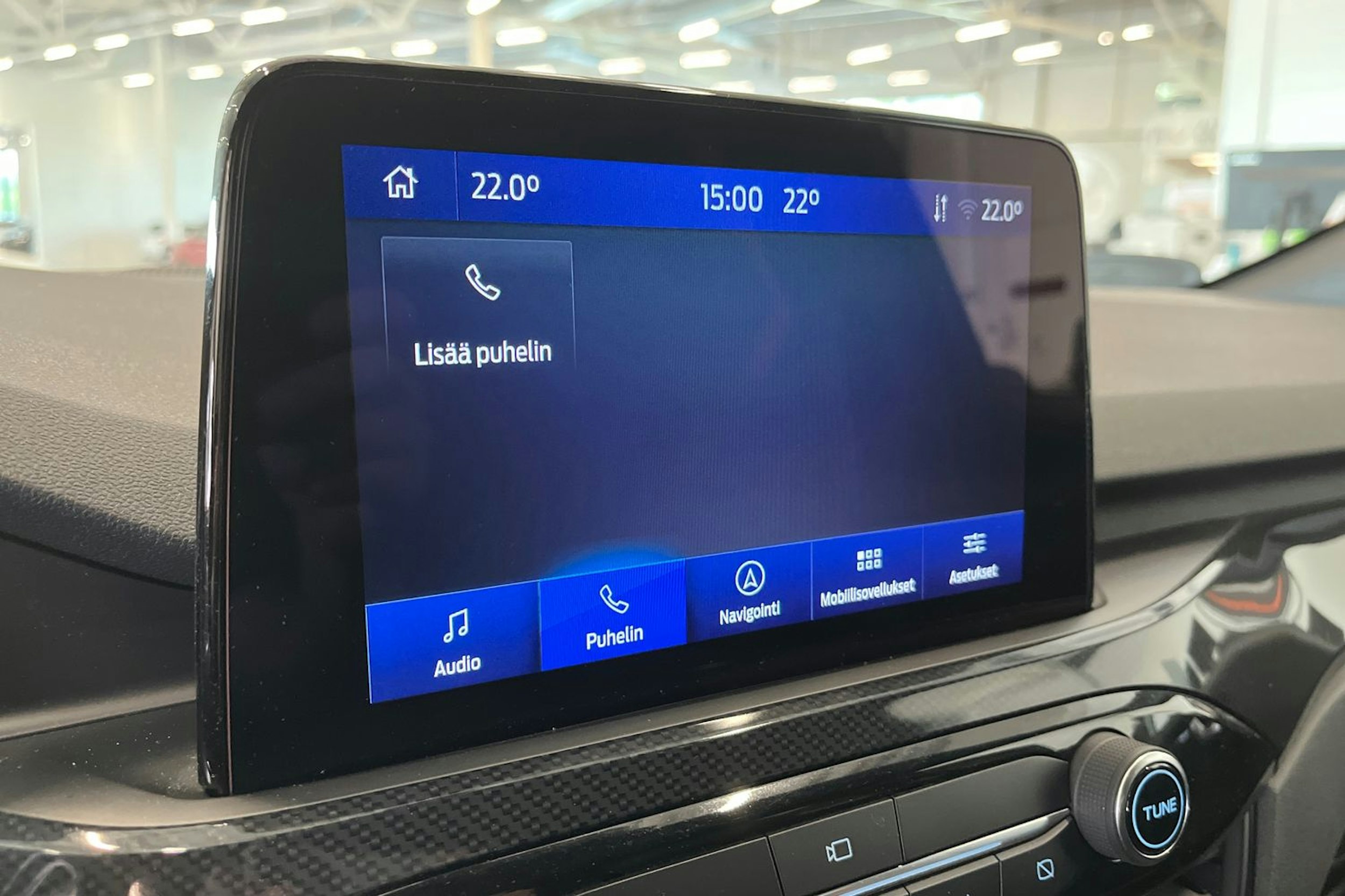 valkoinen Ford Kuga 2021 kuva 22.
