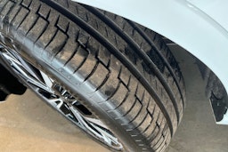 valkoinen Ford Kuga 2021 kuva 38.