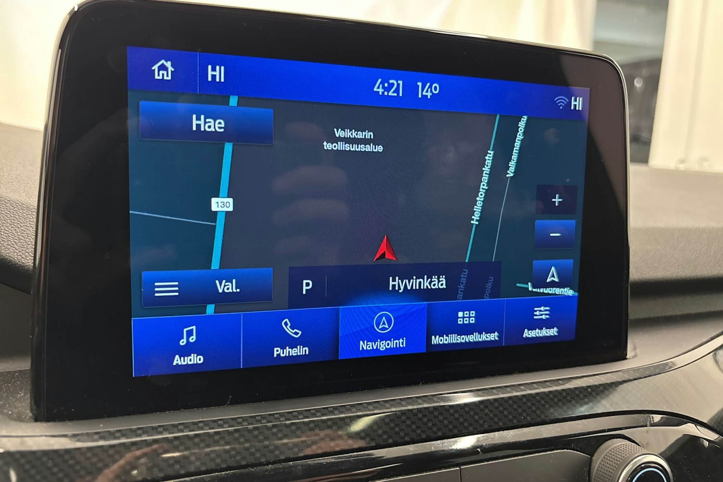 met. valkoinen Ford Kuga 2021 kuva 23.