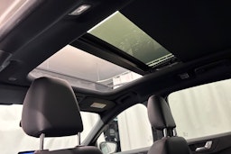 met. valkoinen Ford Kuga 2021 kuva 32.