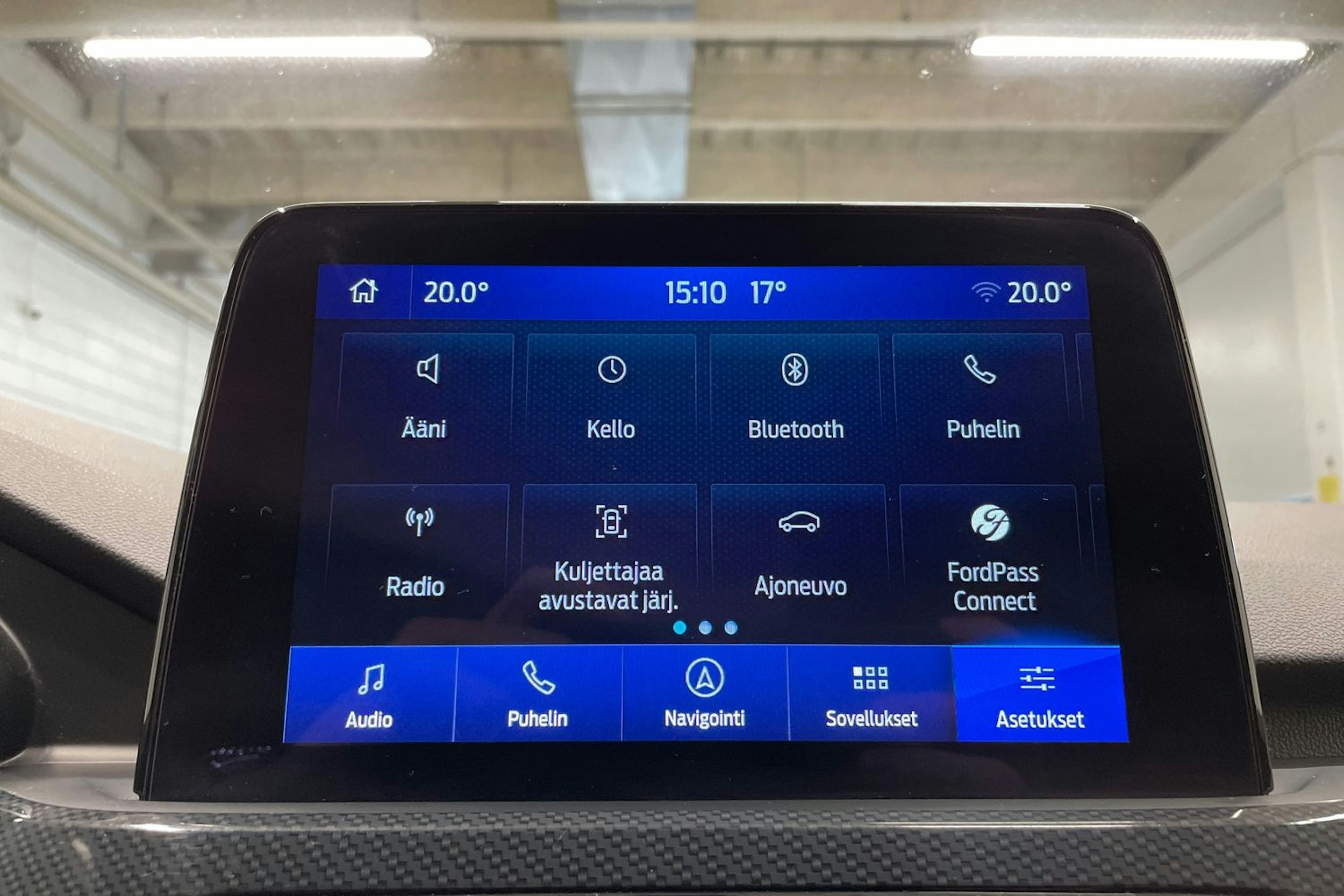harmaa Ford Kuga 2021 kuva 15.