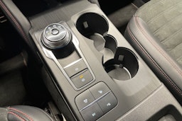 harmaa Ford Kuga 2021 kuva 20.
