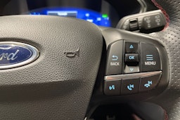 harmaa Ford Kuga 2021 kuva 24.