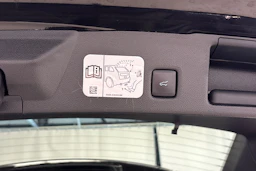 musta Ford Kuga 2021 kuva 13.