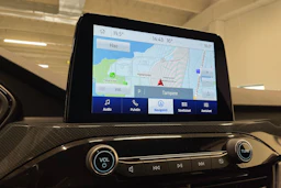 valkoinen Ford Kuga 2021 kuva 14.
