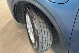 sininen Ford Kuga 2021 kuva 10.
