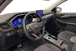 punainen Ford Kuga 2022 kuva 3.