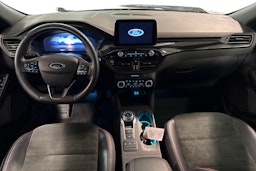 musta Ford Kuga 2022 kuva 7.