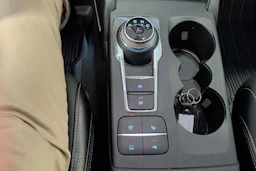 harmaa Ford Kuga 2022 kuva 19.