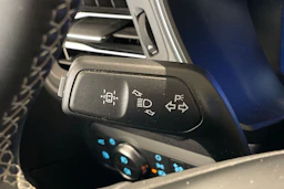 met. punainen Ford Kuga 2022 kuva 25.