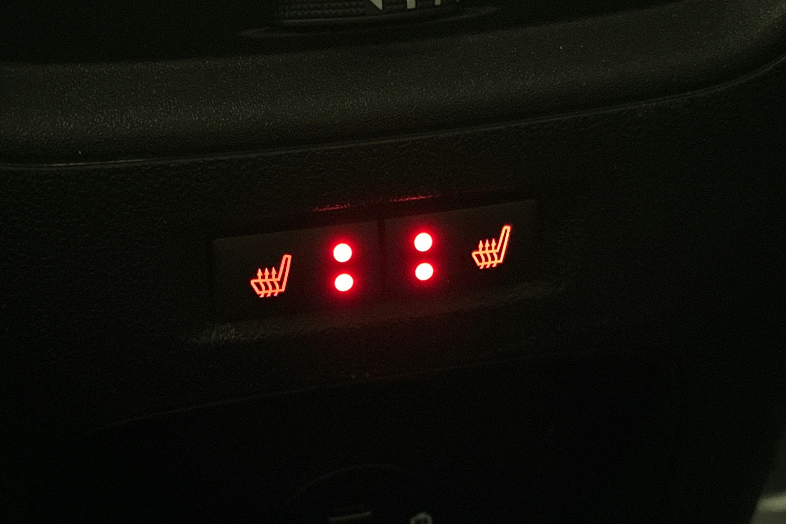 sininen Ford Kuga 2022 kuva 16.