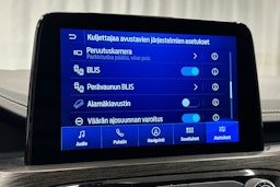sininen Ford Kuga 2022 kuva 27.