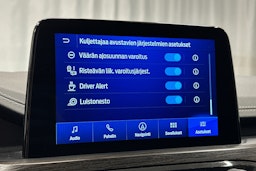 sininen Ford Kuga 2022 kuva 28.